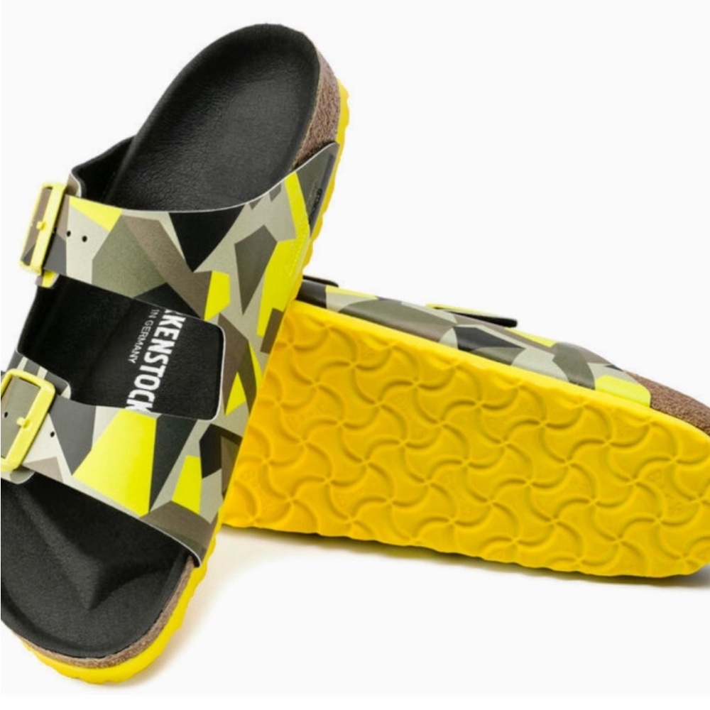 Men’s Birkenstock Yellow Multi Grapgic RARE Sandals Size 13